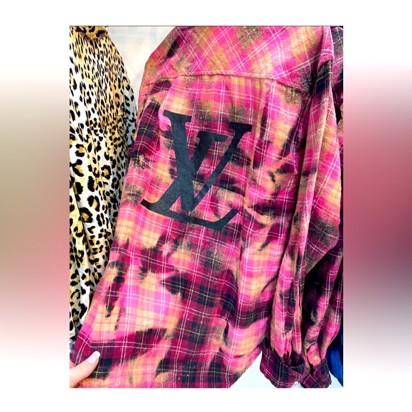 ✨✨ vintage flannel button down ✨✨ - Picture 1 of 1